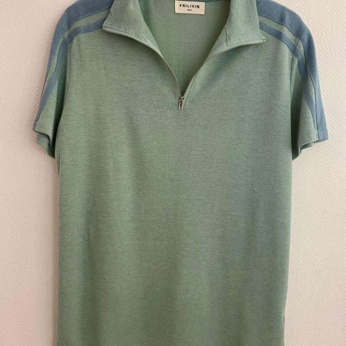 Jersey manga corta detalle hombro